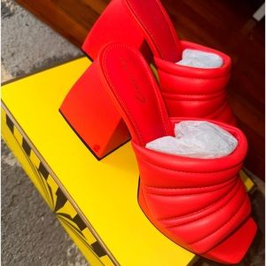 Circus by Adam Edelman Marlie Platform Sandal Electric Red - Size 8.5